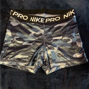 Nike pros, blue camo print